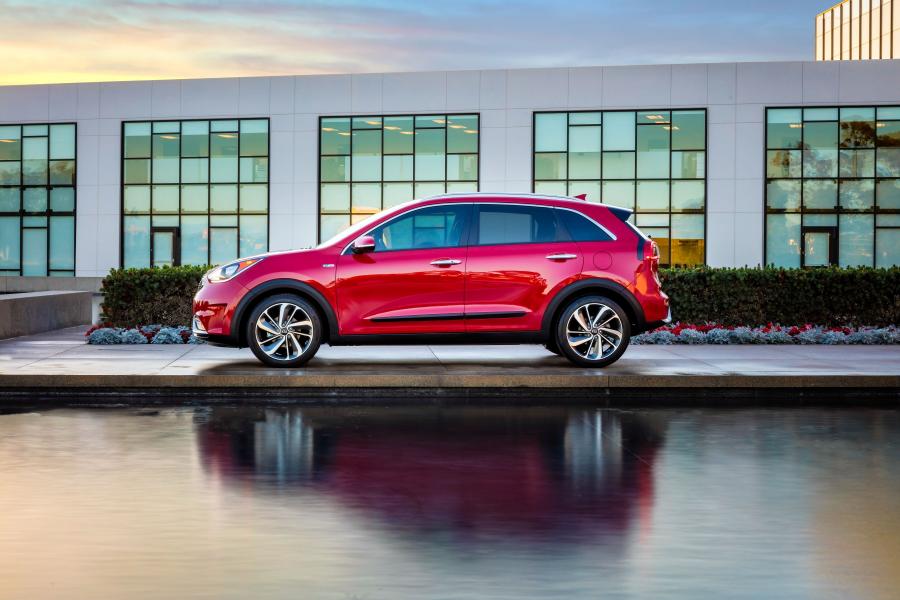  Kia Niro (DE) 2016 года  (NA) (фото 28 из 47)